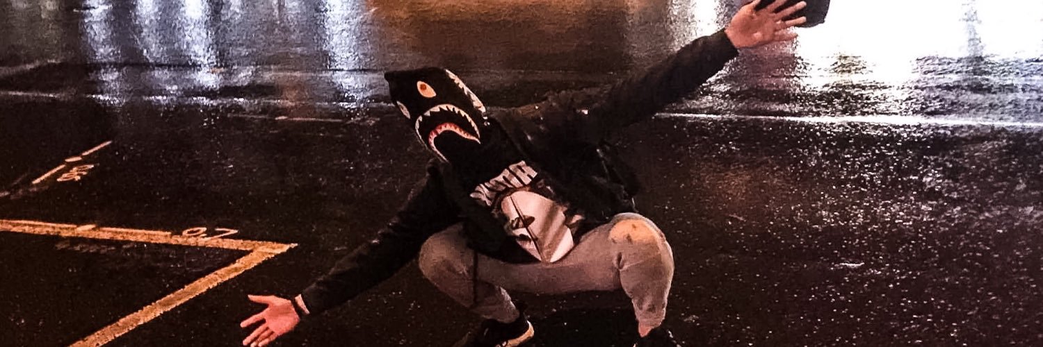 benjleong's profile banner image