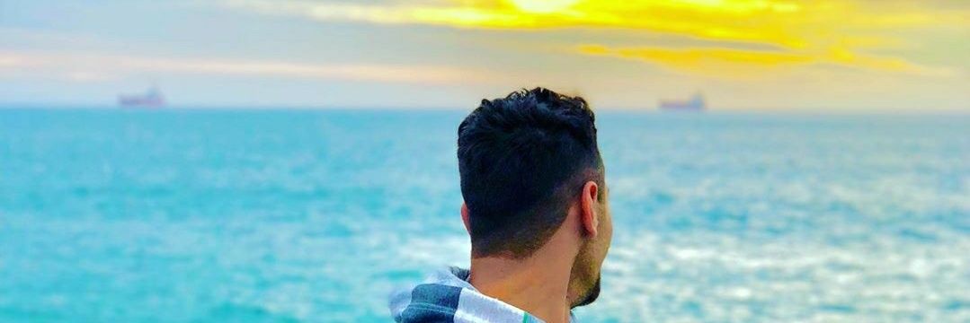 FeeViana1997's profile banner image