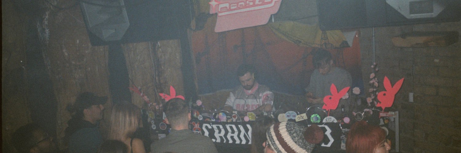 ✨✨darkmavis✨✨ banner