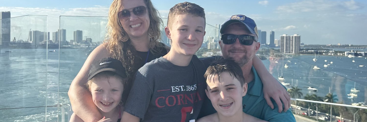 EddieMaslin's profile banner image