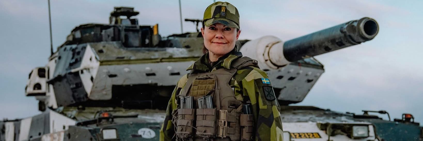 ᚼᛅᚢᚴᚼᛅᚾ ᛋᚠᛁᛏᛦᚬᛏᛋᚬᚾ banner