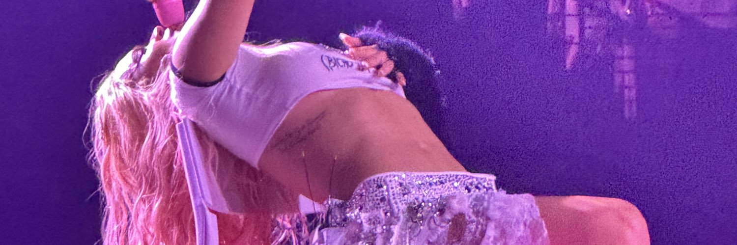Rosaliasbichota's profile banner image