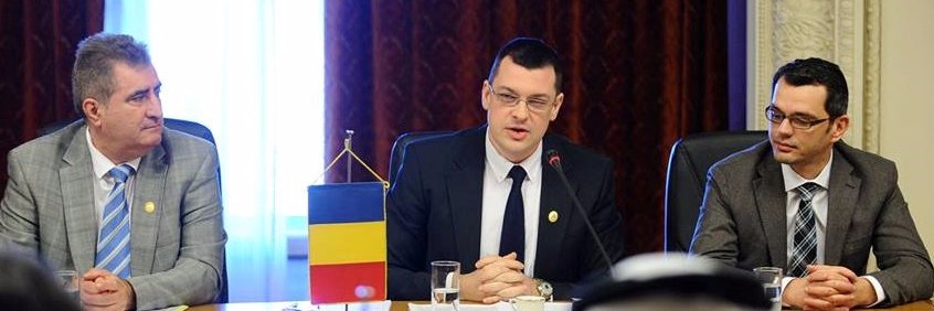 Ovidiu Raetchi banner