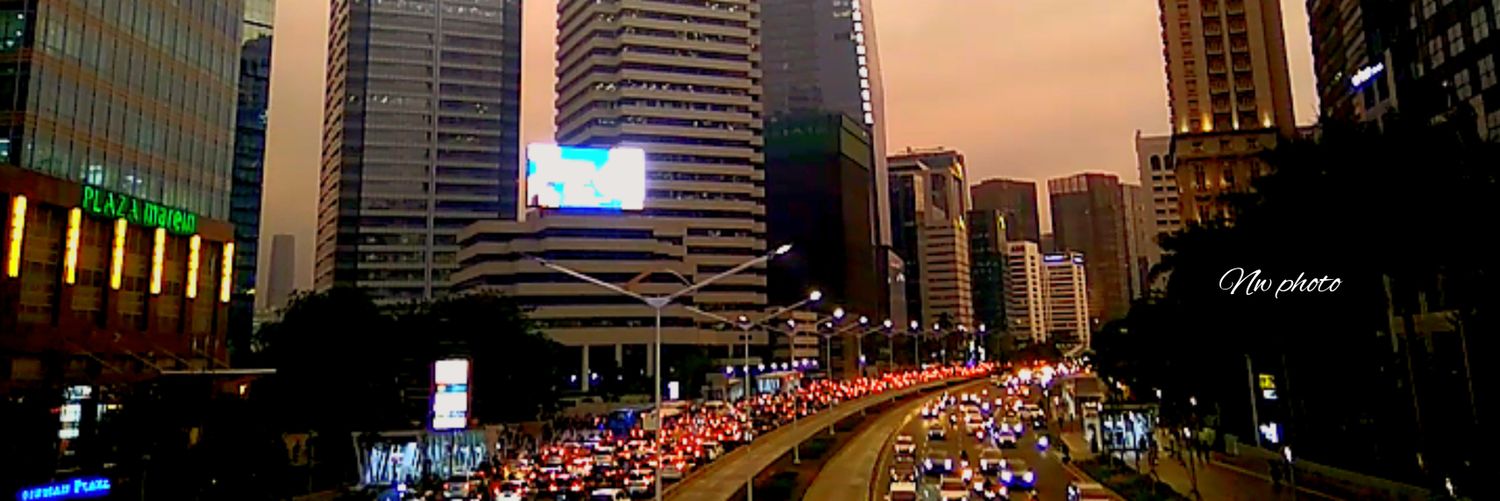Novianti_w30's profile banner image