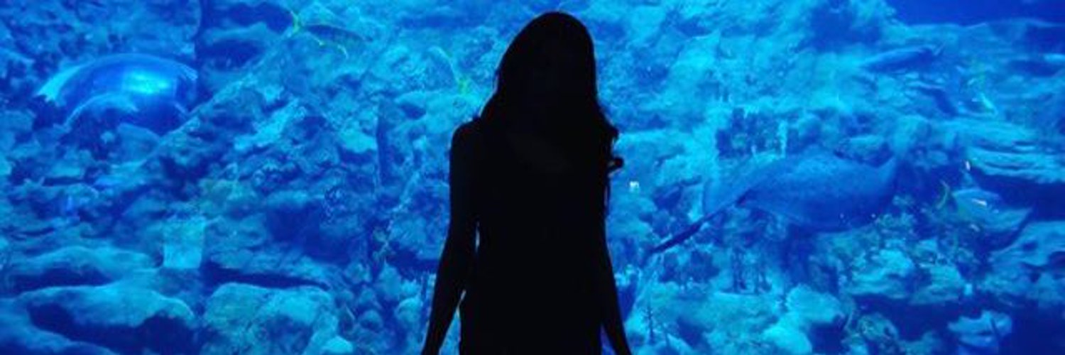 Woenac's profile banner image