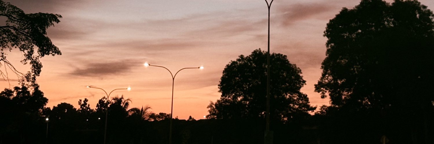 — banner