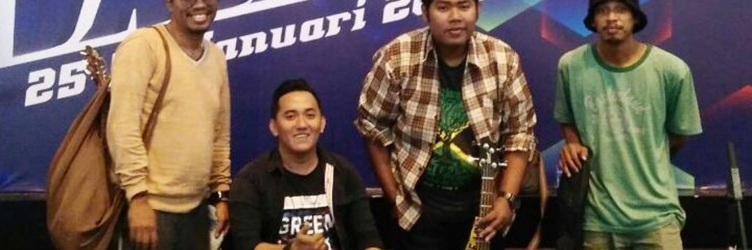 ade_desanchez's profile banner image