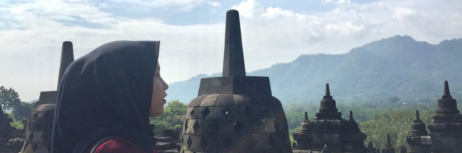 widyaaprilianii's profile banner image