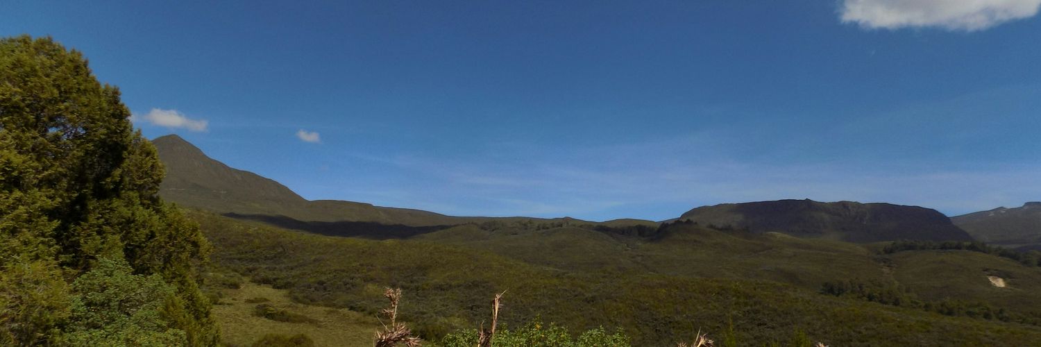 Ⓜunene Thambu🗯️ banner