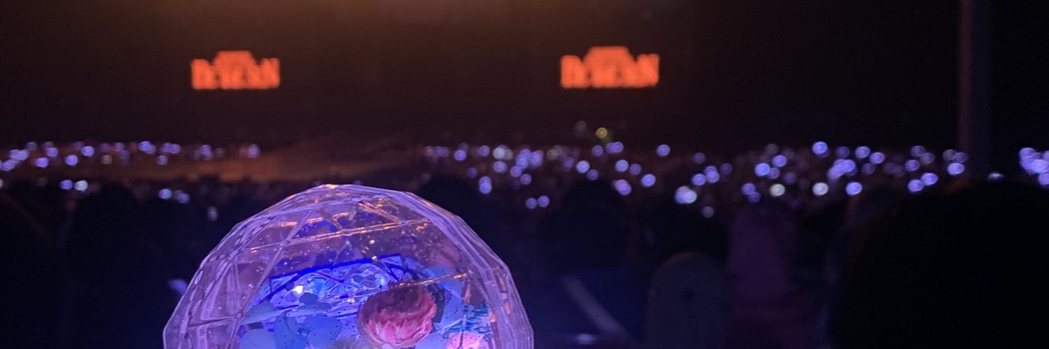 mel🌼 banner
