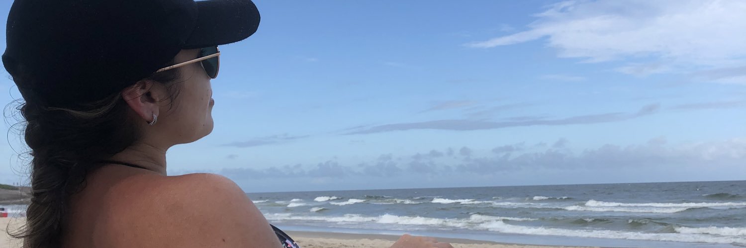 AraKropf's profile banner image
