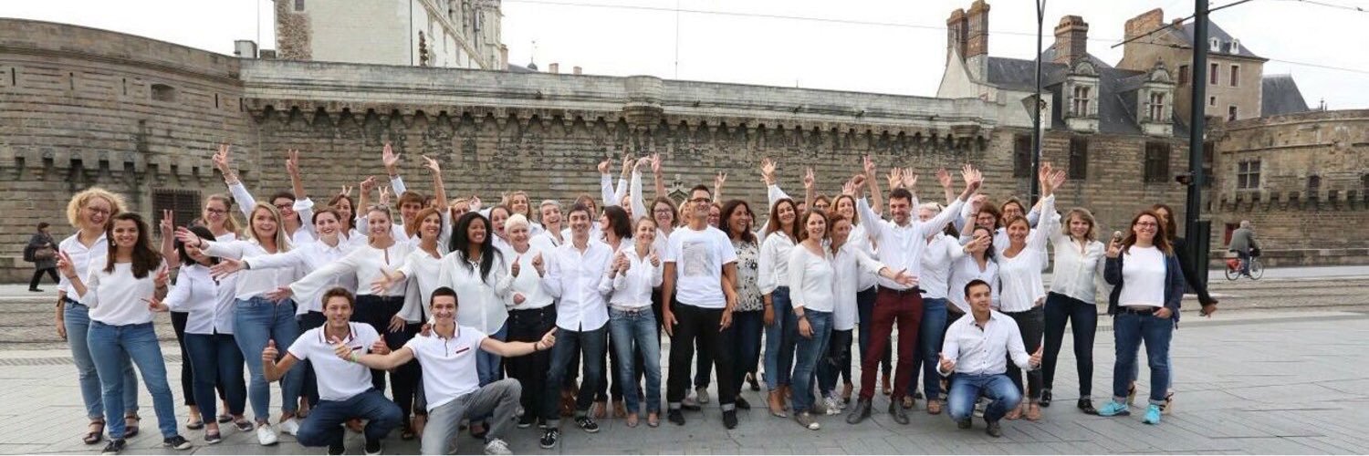 Hélène Moré banner