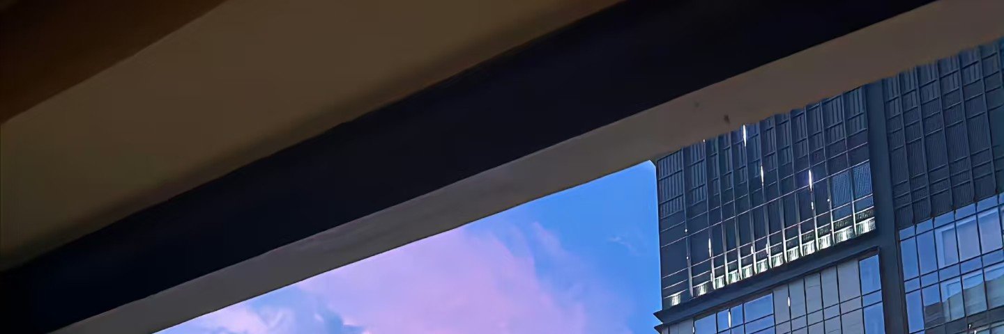 mako_tech's profile banner image