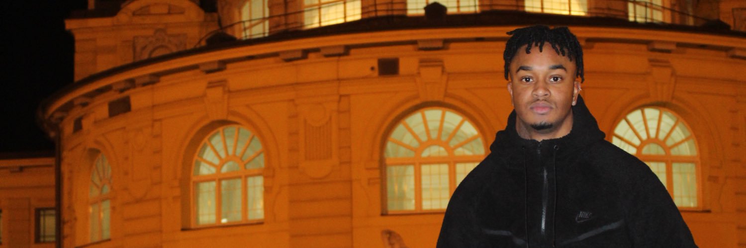 thisisellioth's profile banner image