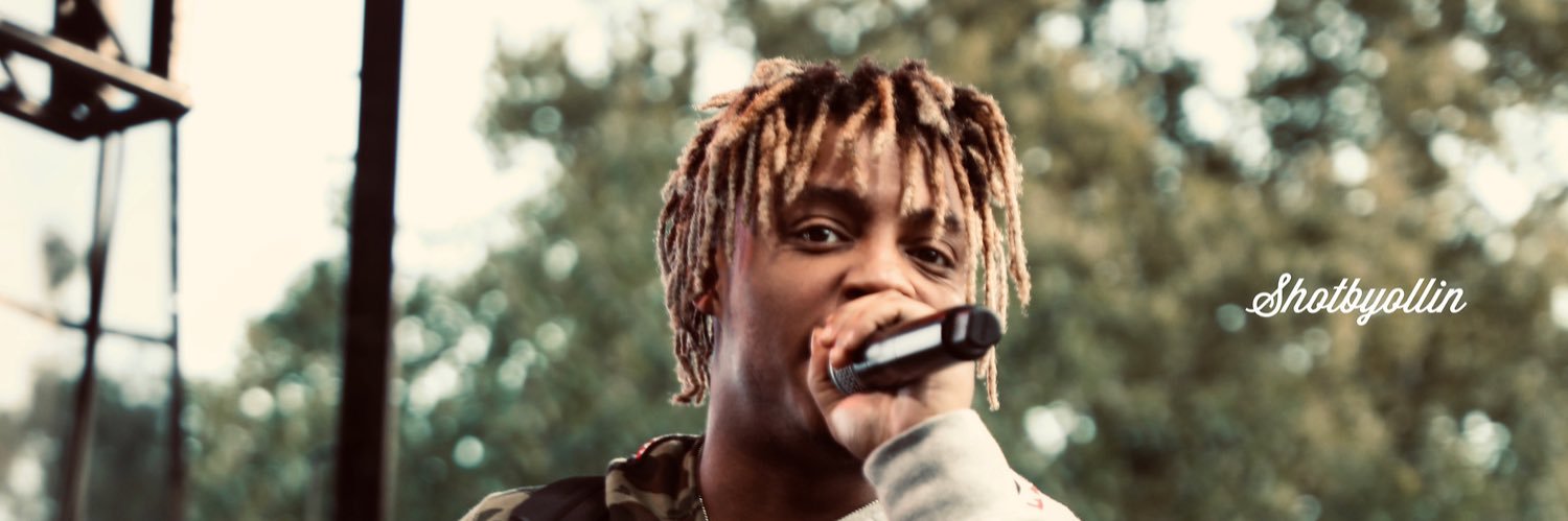 Chrissollin's profile banner image