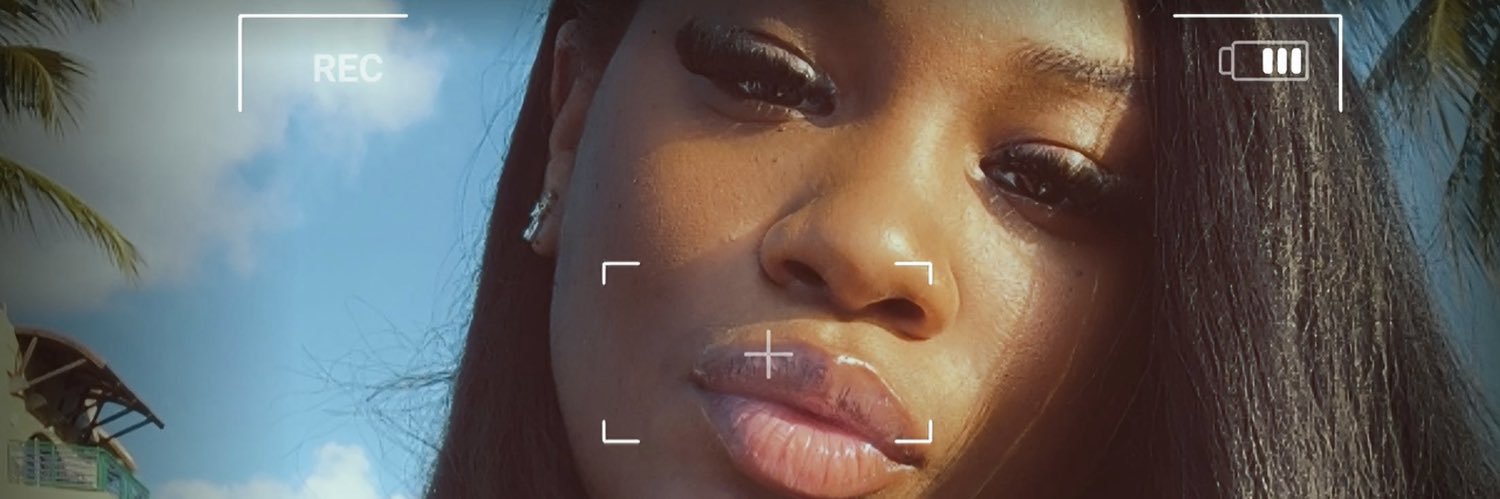 Courtenayxo's profile banner image