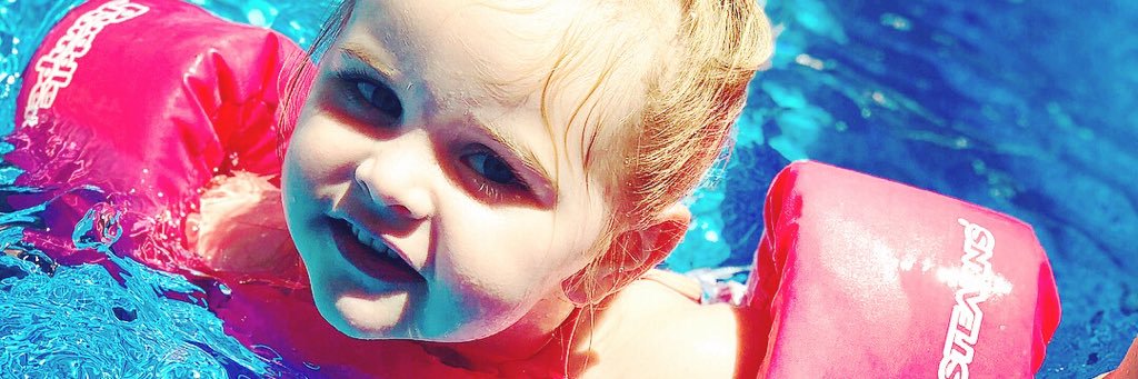hhannah_ell's profile banner image