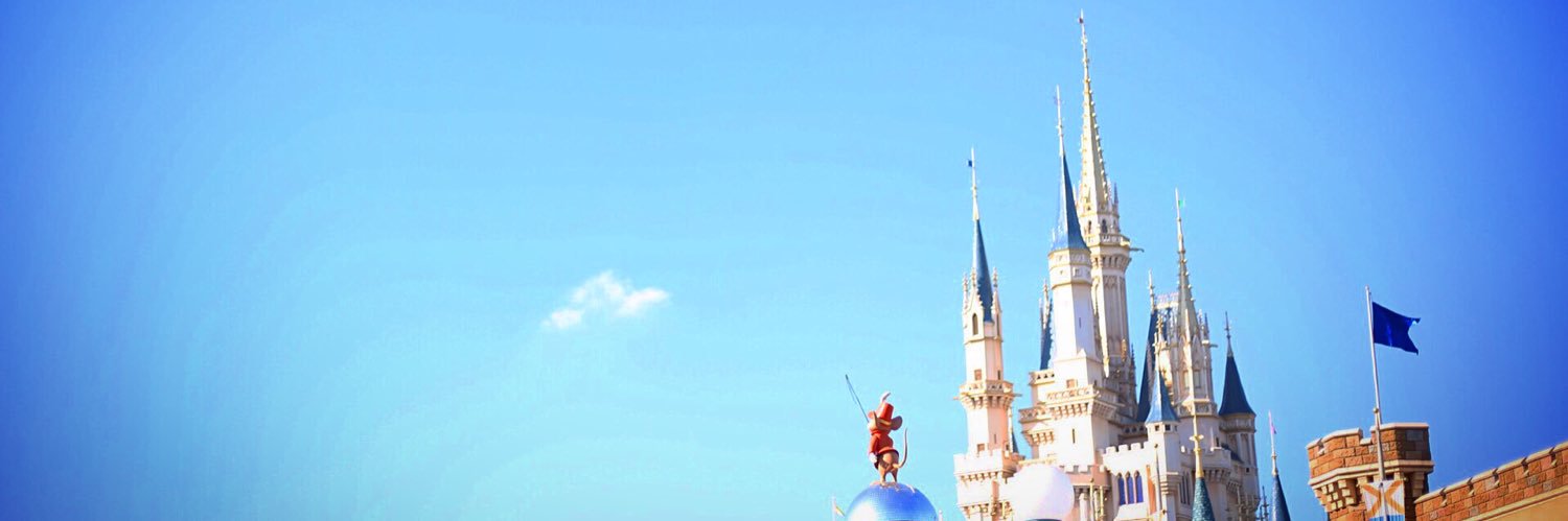ititit_8's profile banner image
