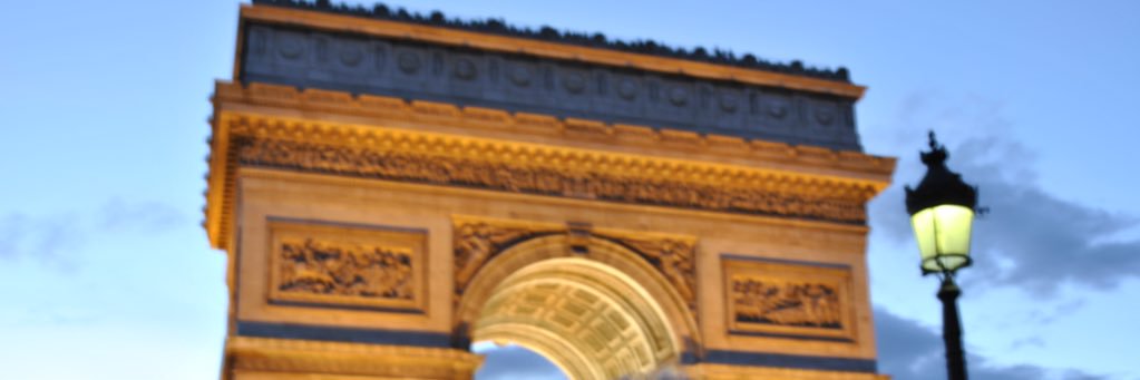 iChing 🐘🍀💧🥂 banner