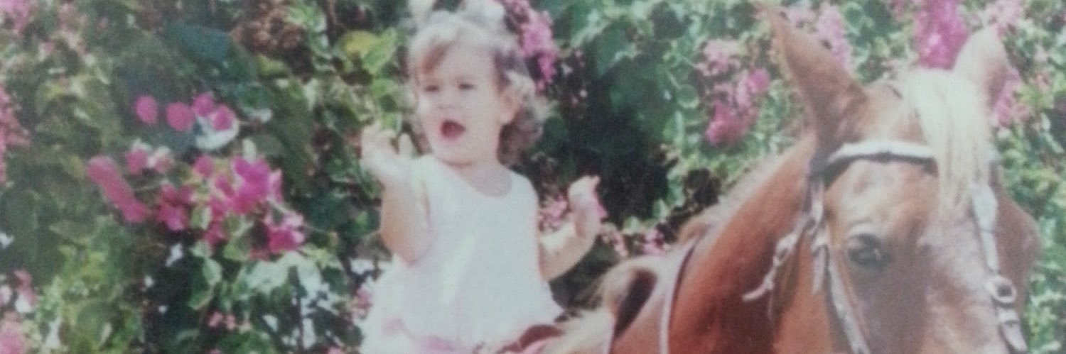rayaires's profile banner image