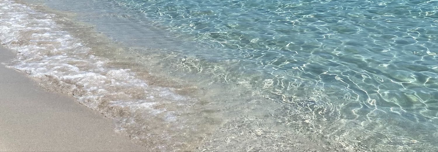 Lauraa_cu's profile banner image