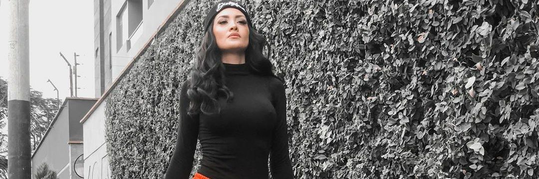 Esme_Simbala's profile banner image