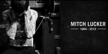 † banner