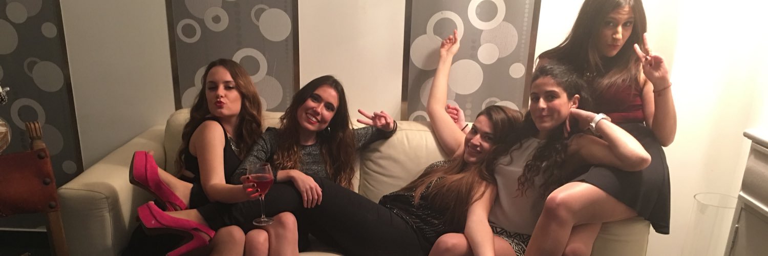 esther_T4's profile banner image