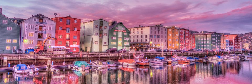 delia_vm's profile banner image