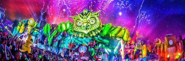 06_uw's profile banner image