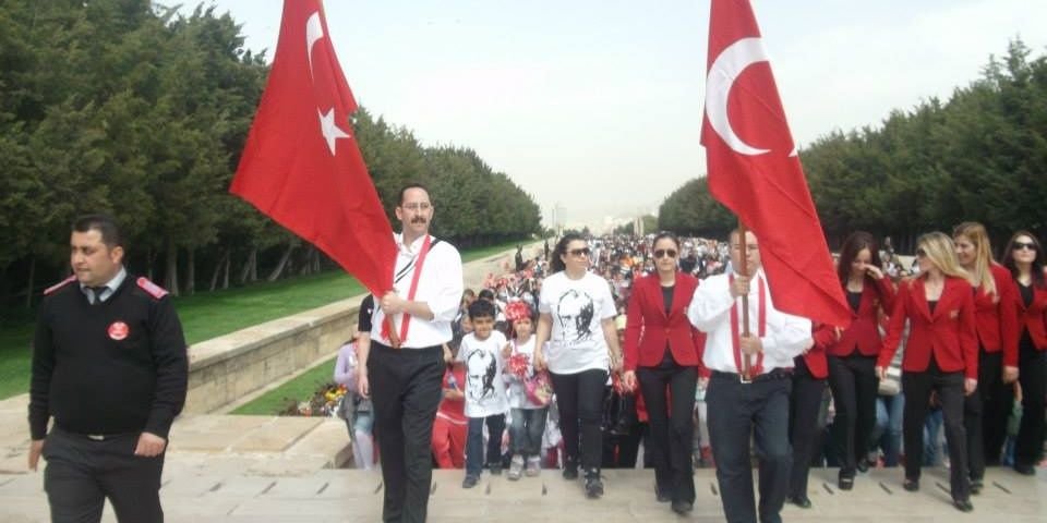 esaykanat1's profile banner image