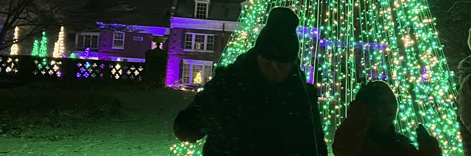 nikitas bananas banner