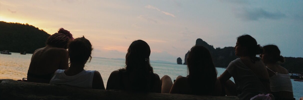 MarianaDaj's profile banner image