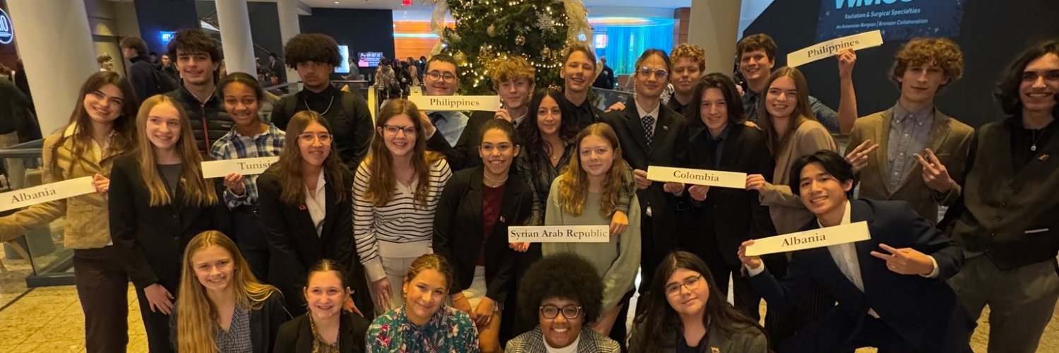 Royal Oak Model UN banner