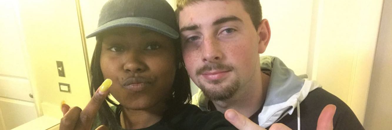 angiedoeeeeee's profile banner image