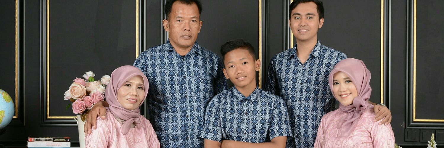 Achatiaraa's profile banner image