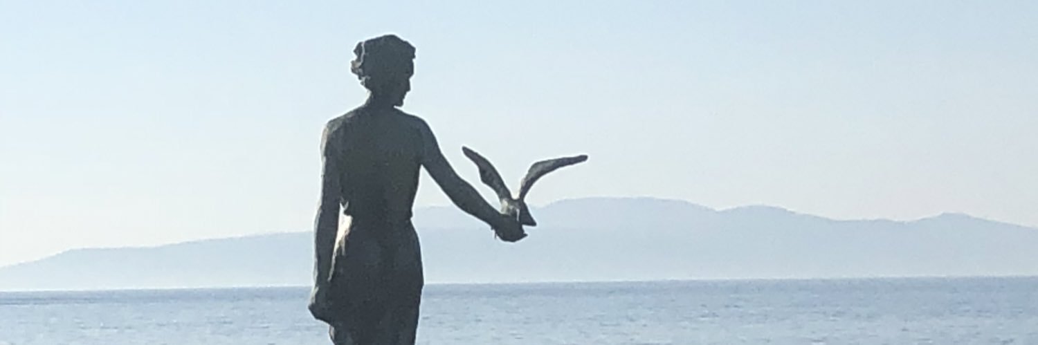 brylouisa's profile banner image