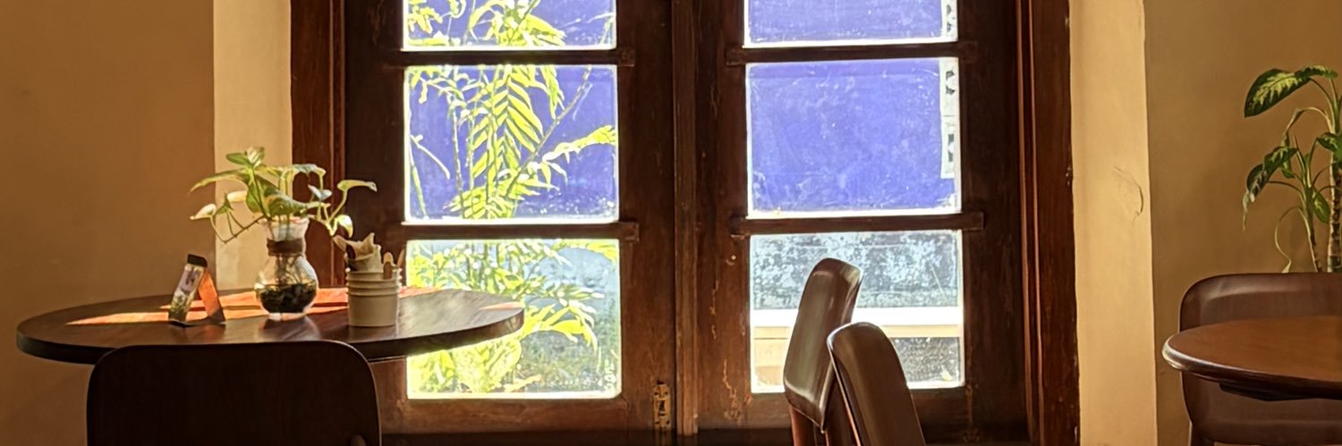 daffodines's profile banner image