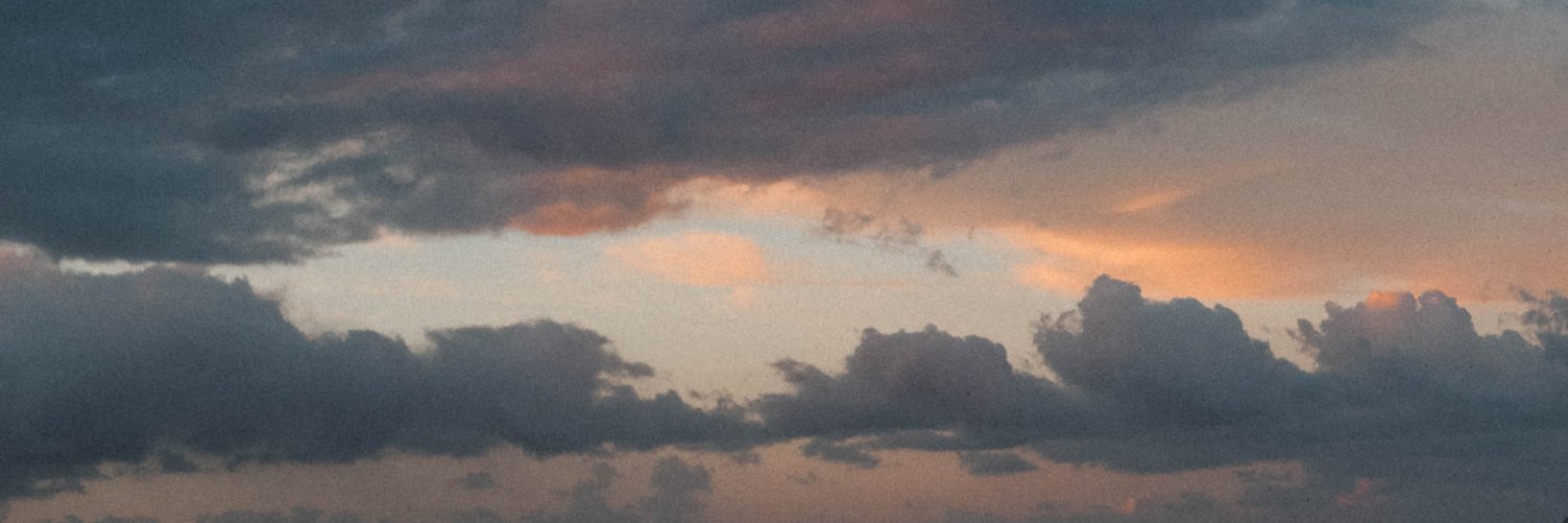 c_lr5's profile banner image