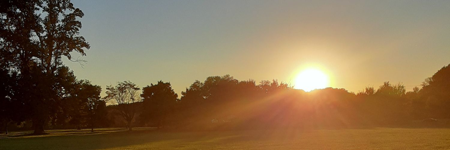KeeMeeWee's profile banner image