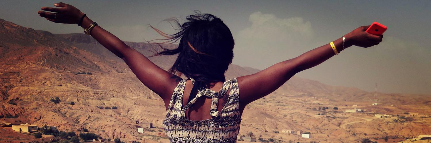 LeslieNrt's profile banner image