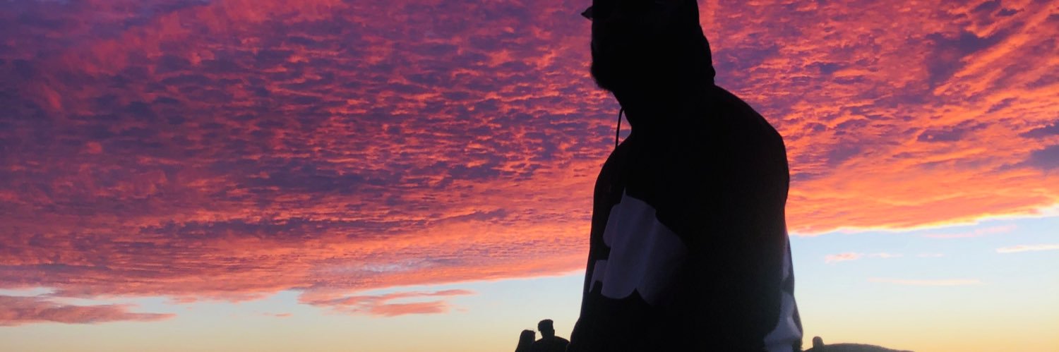 smoothleo's profile banner image