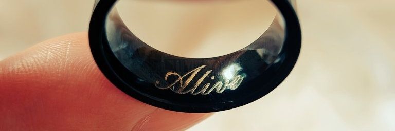 p_alive's profile banner image