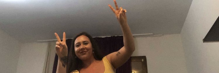 mollllyw's profile banner image