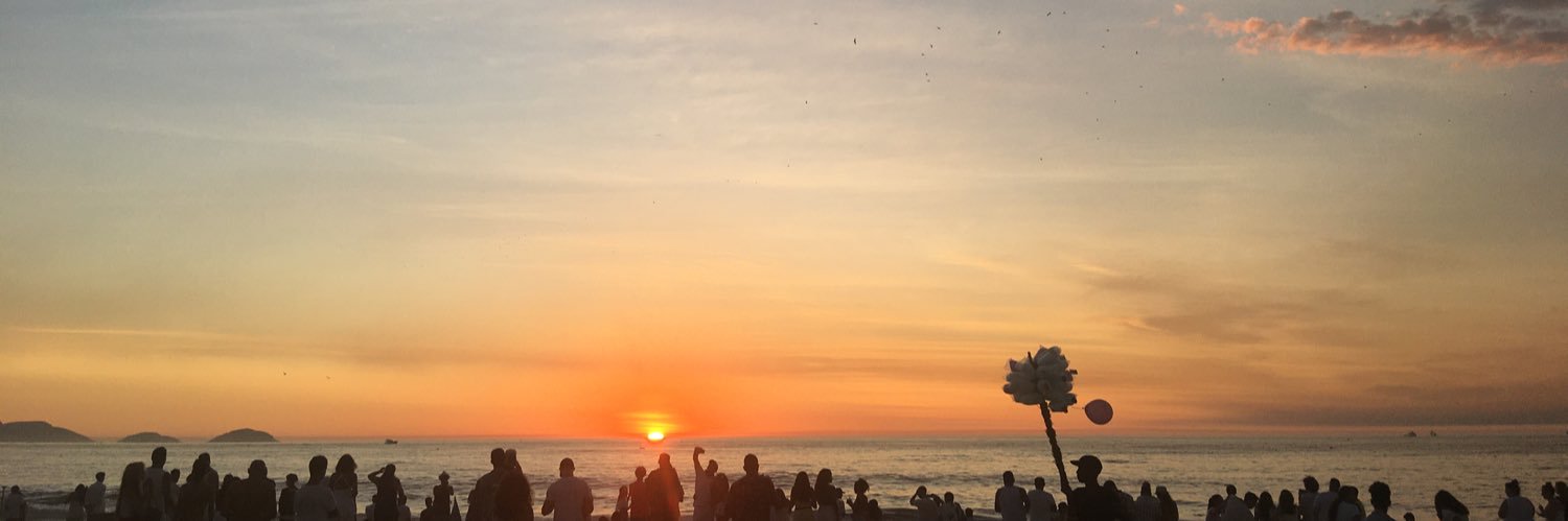 carolcomachio's profile banner image