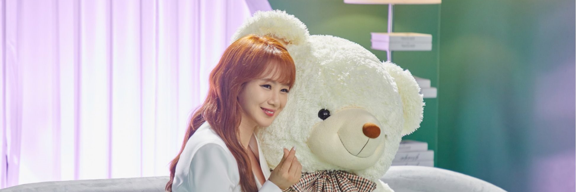leejiyoung's profile banner image