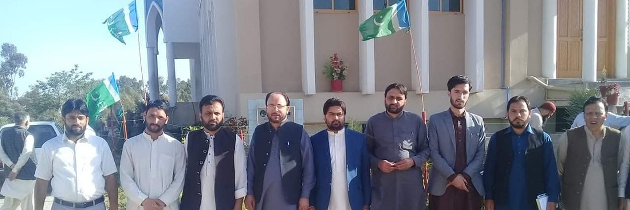 hafeezukhan's profile banner image