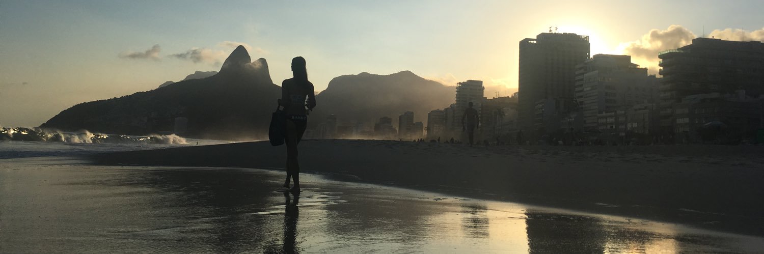yvettedlt's profile banner image