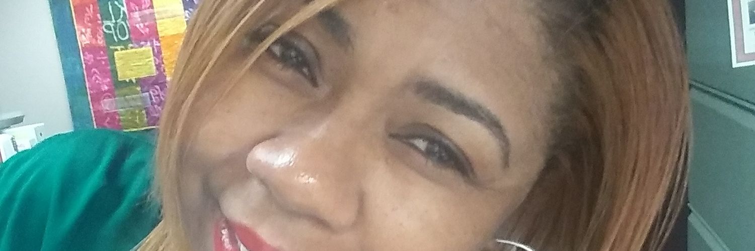 mmyeshia's profile banner image