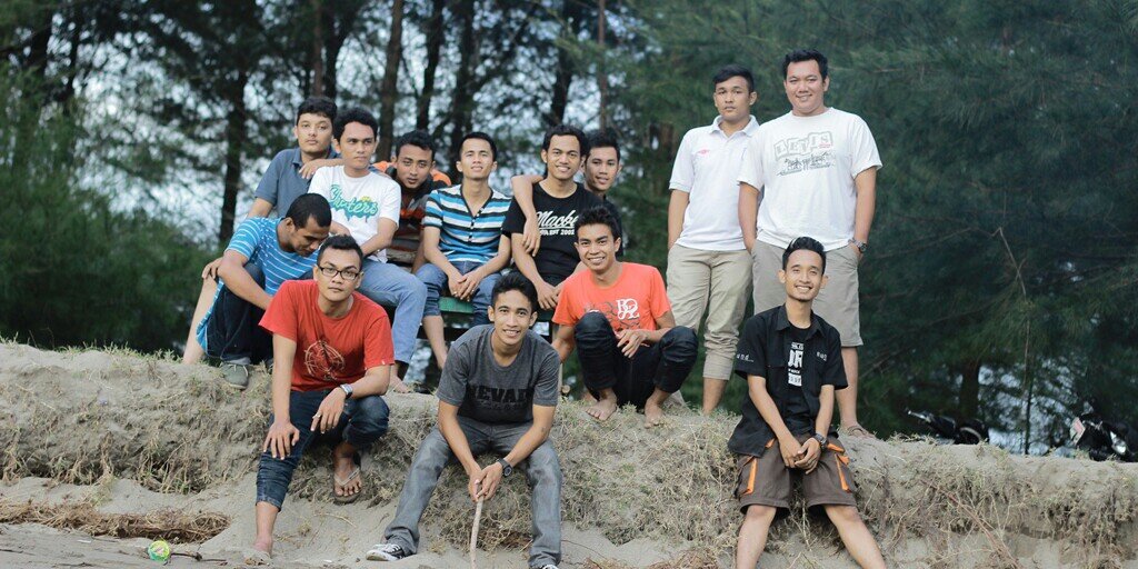 Arie Abror banner